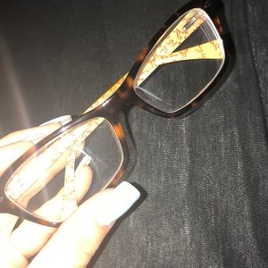 -2.75 Ray-ban glasses